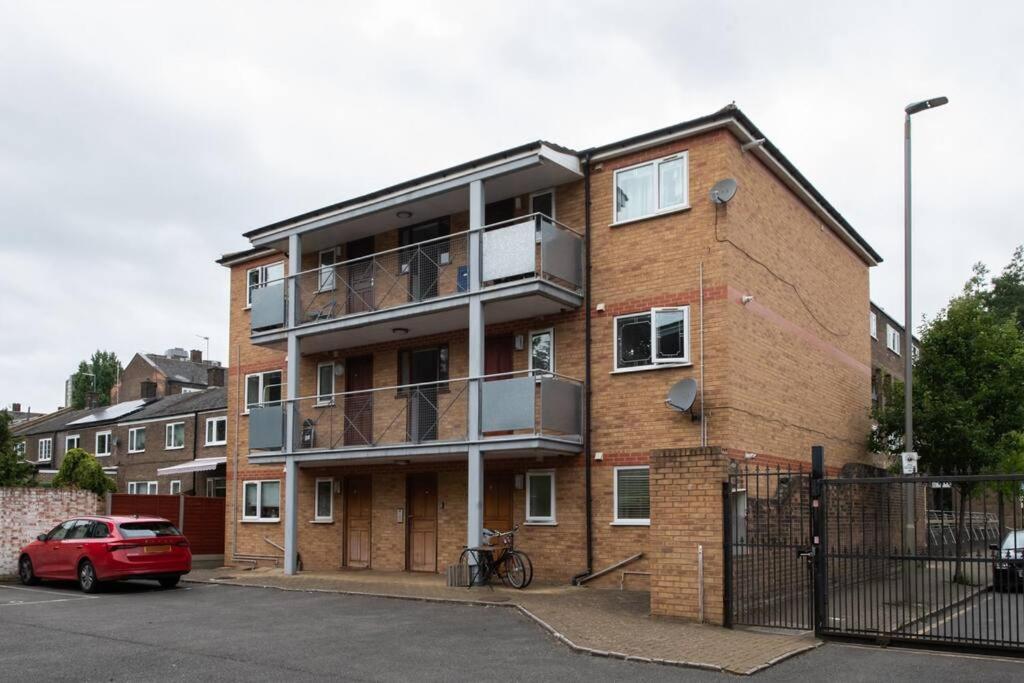 Cozy 2-bedroom Flat In Battersea Appartement Londres